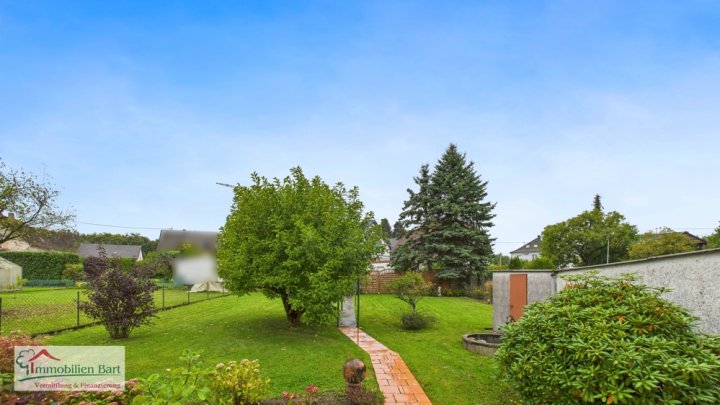 GEPFLEGTES WOHNHAUS MIT WÄRMEPUMPE IN TOP LAGE!