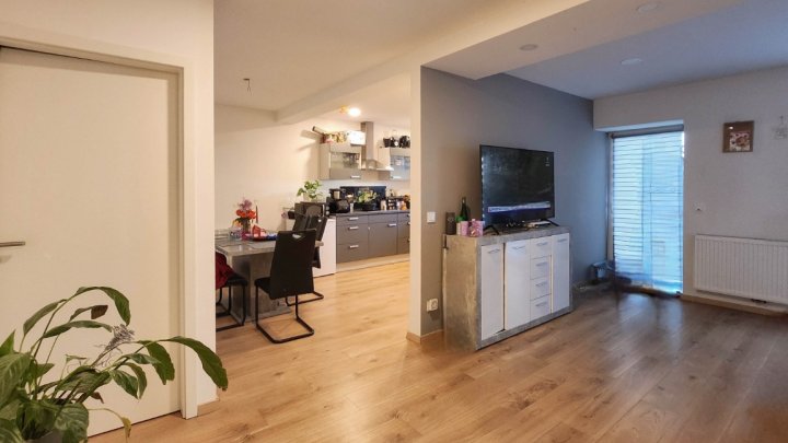 Historischer Charme trifft Rendite: Mehrfamilienhaus mit 4 Einheiten in Damflos