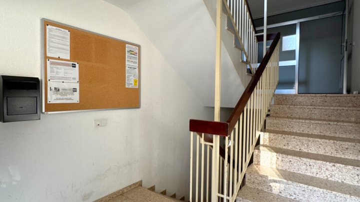 Gepflegte 2-ZKB-Wohnung mit Balkon & Außenstellplatz