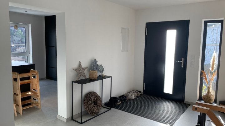 Ihr Traumhaus mit Einliegerwohnung und vielen Extras - modernes Wohnen in Großrosseln