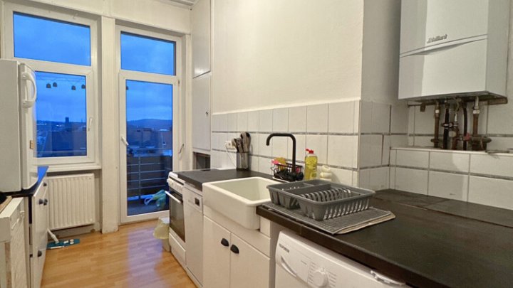 Gepflegte 4-ZKB Eigentumswohnung mit Balkon in Alt-Saarbrücken