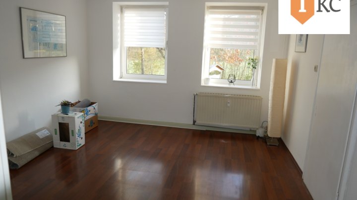 Renditeobjekt - 2 Häuser - 5 Wohnungen - ein Preis