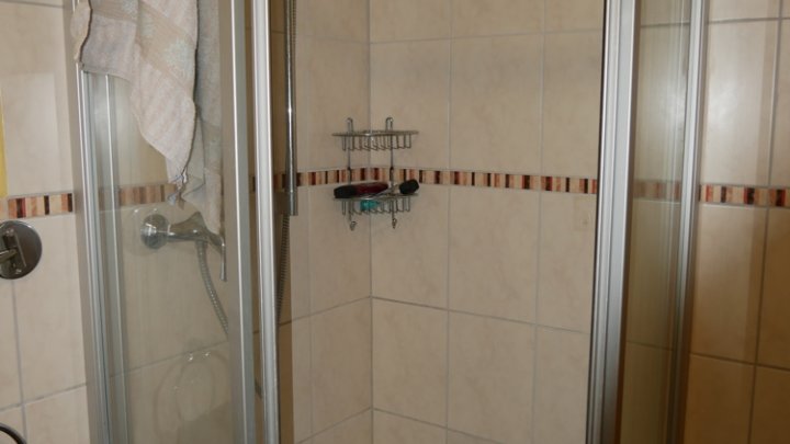 Renoviertes Einfamilienhaus in Hermeskeil – Großzügiges Familienheim mit Terrasse und großem Garten !!