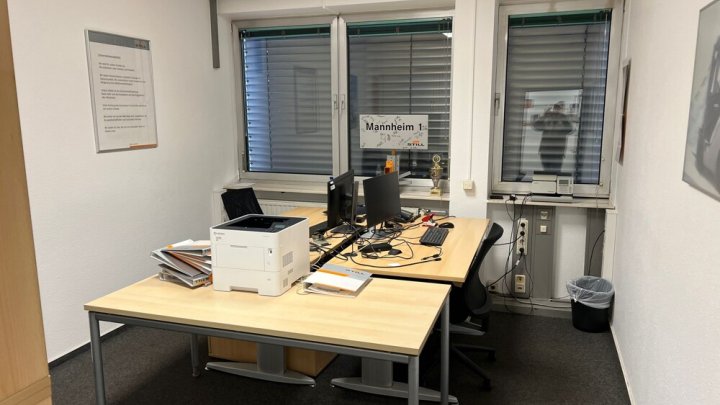 Moderne Halle + Bürofläche, Logistik und Büro im Gewerbegebiet Saarlouis-Röderberg