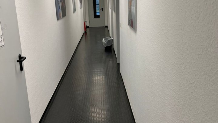 Moderne Halle + Bürofläche, Logistik und Büro im Gewerbegebiet Saarlouis-Röderberg