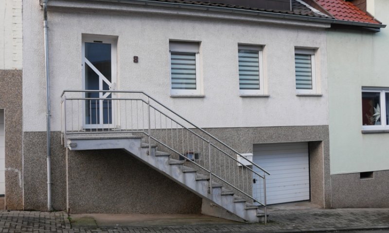 Gepflegtes, kernsaniertes Reihenhaus, Einziehen - Wohlfühlen - Saarbrücken-Herrensohr