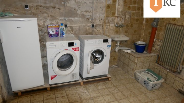 Gepflegtes, kernsaniertes Reihenhaus, Einziehen - Wohlfühlen - Saarbrücken-Herrensohr