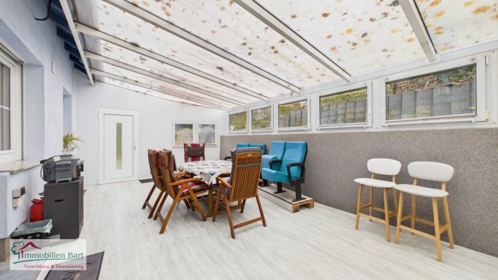 MERZIG: WOHNHAUS MIT 4 SZ AUF 15 AR!