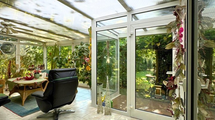 Freistehender Bungalow mit Garten + Garage - ca. 254m² Gesamtfläche