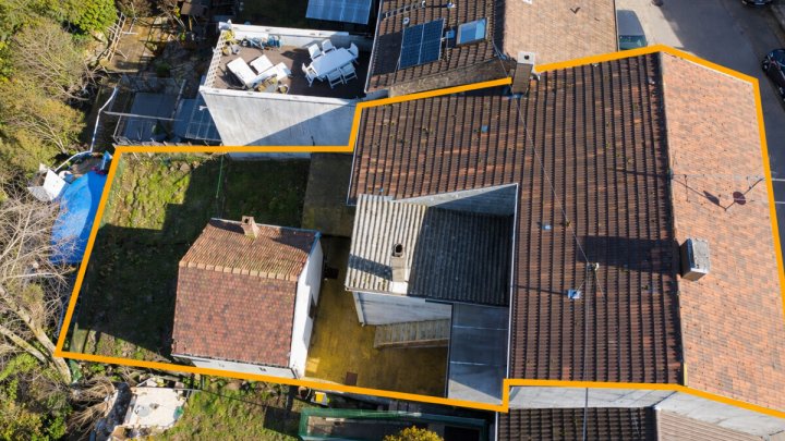 Großes Einfamilienhaus mit Garten in Wallerfangen-St. Barbara