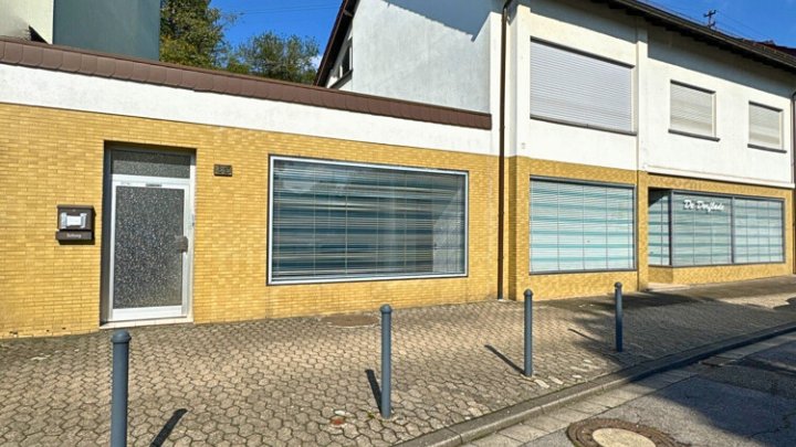 Gepflegtes 2-3 Familienhaus in Ortsmitte von Quierschied