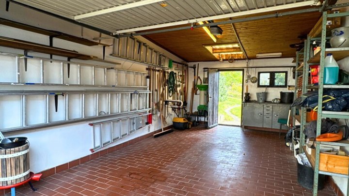 Gepflegtes 2-3 Familienhaus in Ortsmitte von Quierschied