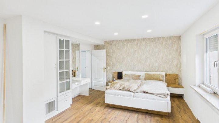 Ihr Rückzugsort im Grünen – mit parkähnlichem Gartenparadies und 1.400 m² Bauland nach § 34 BauGB!