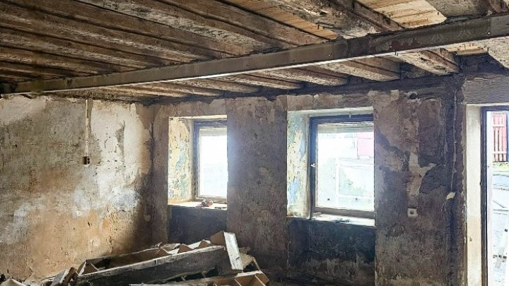 Sanierungs- & Entwicklungsobjekt mit Ausbaupotenzial in Damflos