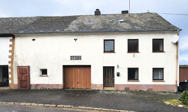 Sanierungs- & Entwicklungsobjekt mit Ausbaupotenzial in Damflos