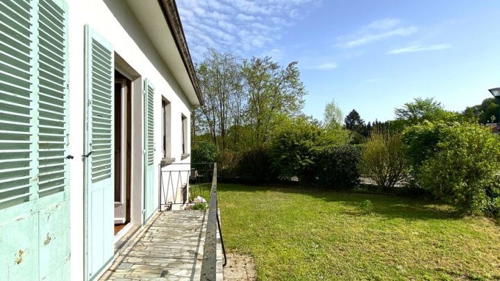 OHNE VERMITTLUNGSGEBÜHREN !! BUNGALOW, NEBENSTRASSE VON SPICHEREN/FR, NÄHE SAARBRÜCKEN