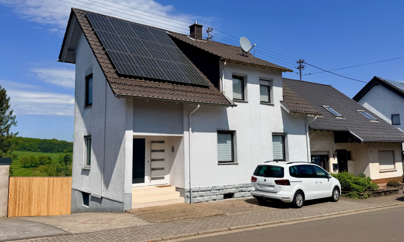 Einfamilienhaus mit 5 Zimmern und großem Garten in ruhiger Wohnlage von Eppelborn-Humes