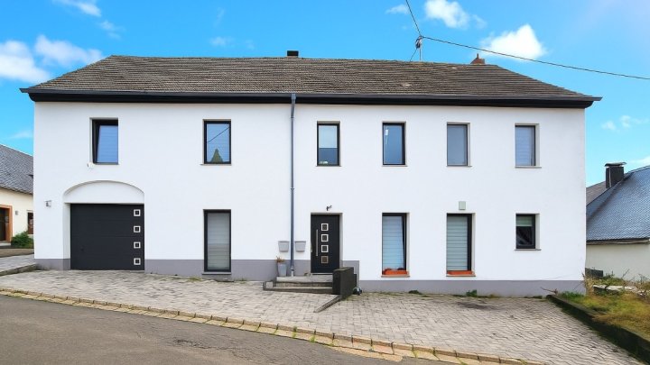 Komplett vermietetes Mehrfamilienhaus mit attraktiver Rendite und geringem Leerstandsrisiko