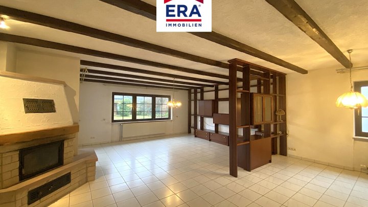 WUNDERSCHÖNER BUNGALOW, RUHIGE LAGE, IN LAUTERBACH/VÖLKLINGEN !