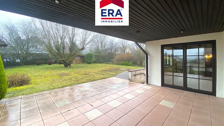 WUNDERSCHÖNER BUNGALOW, RUHIGE LAGE, IN LAUTERBACH/VÖLKLINGEN !