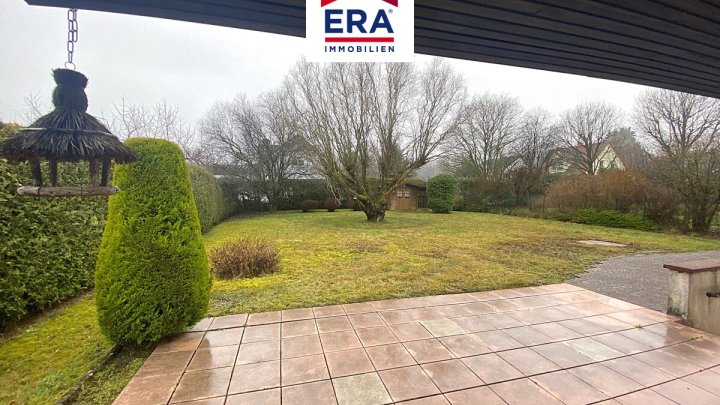 WUNDERSCHÖNER BUNGALOW, RUHIGE LAGE, IN LAUTERBACH/VÖLKLINGEN !