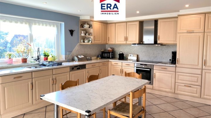 ZWEIFAMILIENHAUS MIT PFERDEHALTUNG-GAUBIVING/FR NÄHE SAARBRÜCKEN