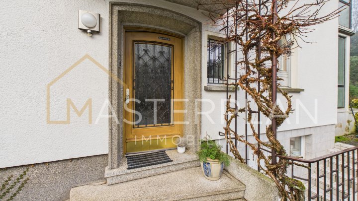 Freistehendes Dreifamilienhaus in ruhiger Lage