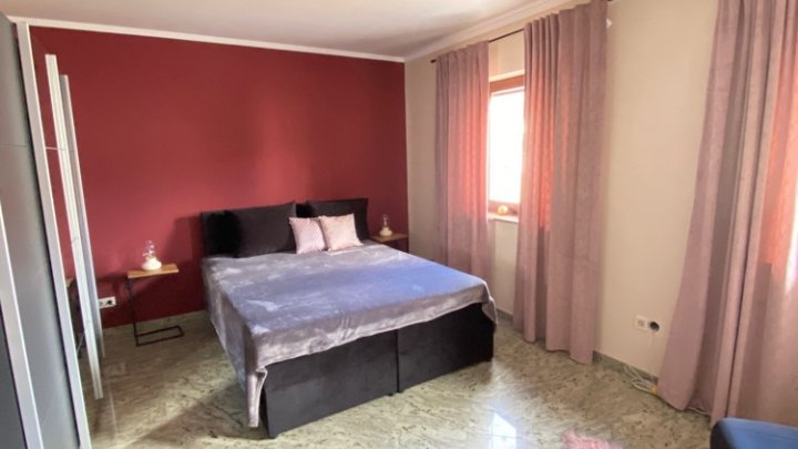 Luxuriöses saniertes 4-FH + Büro in zentraler Lage nahe Saarlouis