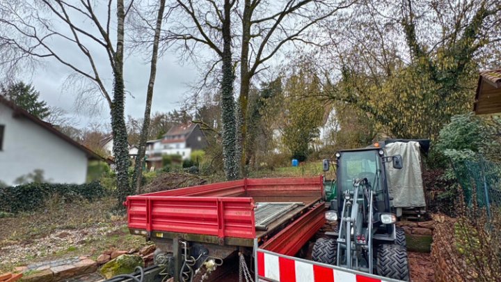 Schönes Baugrundstück in Dudweiler-Süd, ruhig am Ende einer Sackgasse