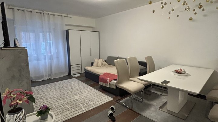 Vermietetes Appartement - App. E04 - in Mehrparteienhaus in Völklingen - zentrale Lage - zu verkaufen