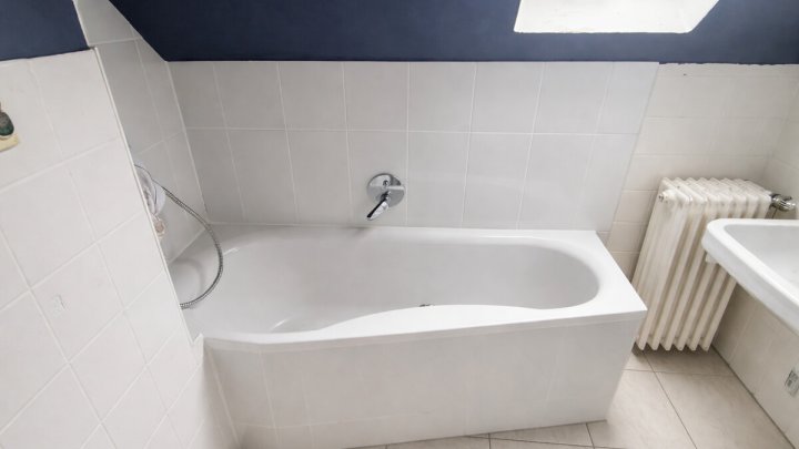 3-Zimmer-Dachgeschosswohnung in sehr guter Innenstadtlage