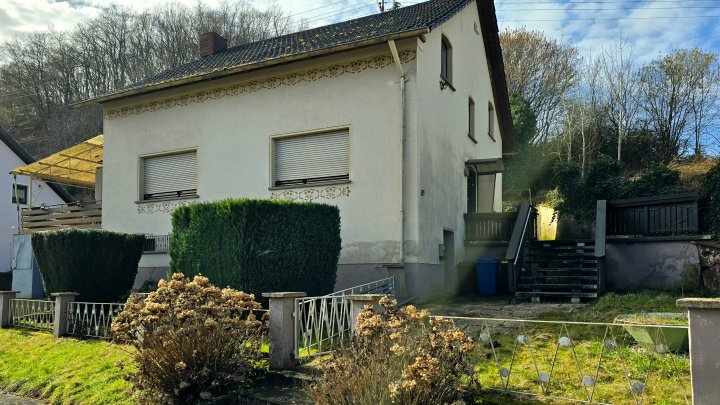 Einfamilienhaus in Schmelz, ggfls. Generationenhaus