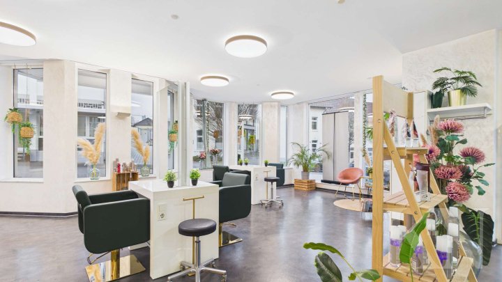 Geschäftsübernahme Friseursalon in Elm zzgl. Mietvertragsübernahme.