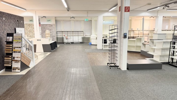 Großflächige Gewerbeimmobilie mit Entwicklungspotenzial-ehemaliger Fachmarkt auf 4.255 m² Grundstück