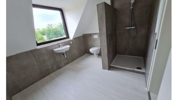 Voll vermietetes 5-Parteien-MFH, sehr zentral nahe Hauptbahnhof