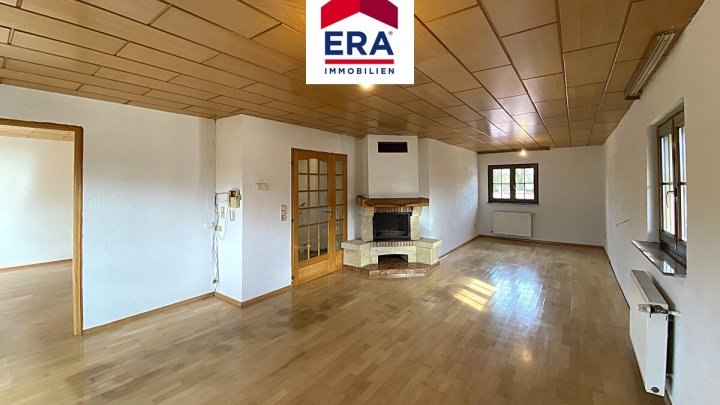 KEINE VERMITTLUNGSGEBÜHREN - EINFAMILIENHAUS AM SEE IN HOLVING/FR, HIRBACHER WEIHER