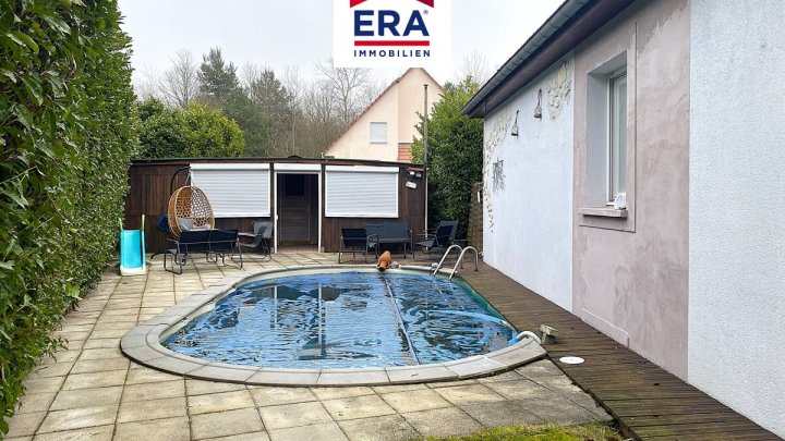 KEINE VERMITTLUNGSGEBÜHREN - BUNGALOW MIT POOL, RUHIGE LAGE, FORBACH/FR, NÄHE SAARBRÜCKEN