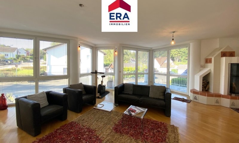 KEINE VERMITTLUNGSGEBÜHREN !! ARCHITEKTENHAUS MIT ELW.  SCHOENECK/FR, NÄHE SAARBRÜCKEN