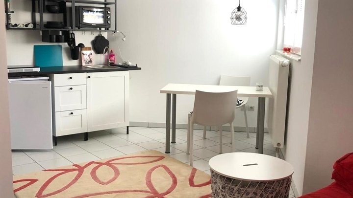 KEINE VERMITTLUNGSGEBÜHREN !! ARCHITEKTENHAUS MIT ELW.  SCHOENECK/FR, NÄHE SAARBRÜCKEN