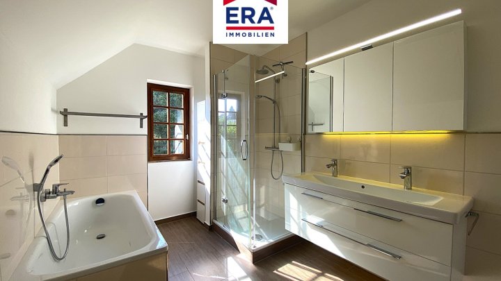 PROVISIONSFREI-EINFAMILIENHAUS, FREISTEHEND, RUHIGE LAGE IN PETITE-ROSSELLE/FR, NÄHE SB