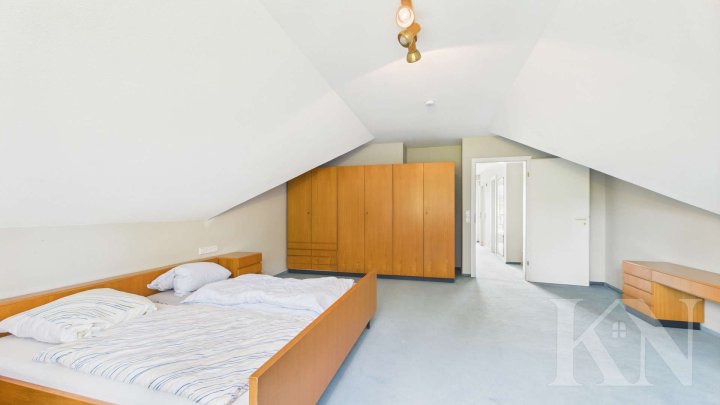 Ihr Wohntraum in Altenkessel – Ein,- bis Dreifamilienhaus mit Potenzial für bis zu 4 Wohneinheiten!