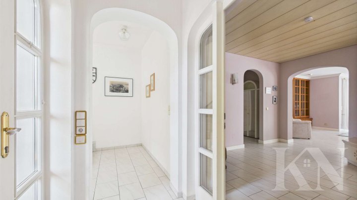 Ihr Wohntraum in Altenkessel – Ein,- bis Dreifamilienhaus mit Potenzial für bis zu 4 Wohneinheiten!