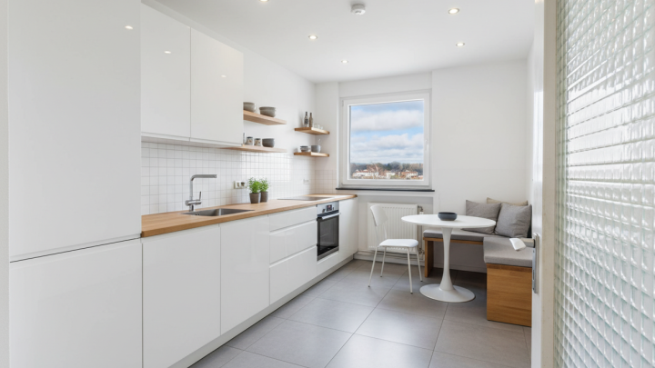 Helle 4ZKB Wohnung in Dudweiler mit Südwest-Loggia, Garage und Weitblick - bezugsbereit