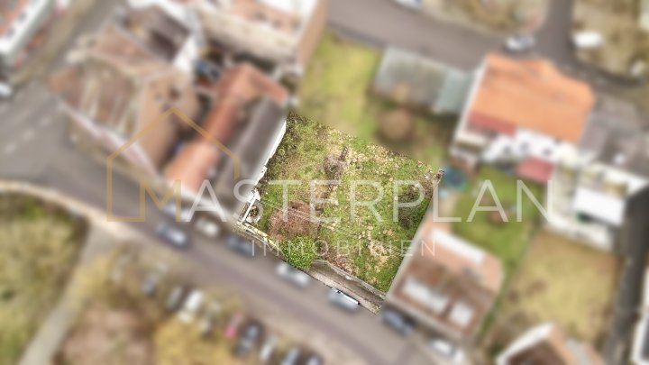 Grundstück + Planung für 11-Familienhaus