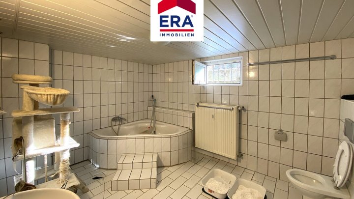 KEINE VERMITTLUNGSGEBÜHREN ! EIN-, BIS ZWEI FAMILIENHAUS IN STIRING-WENDEL/FR, NÄHE SAABRÜCKEN