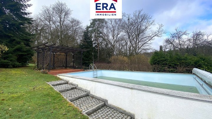 EINFAMILIENHAUS MIT POOL UND EINLIEGERWOHNUNG, RUHIGE LAGE IN GROSSROSSELN/EMMERSWEILER