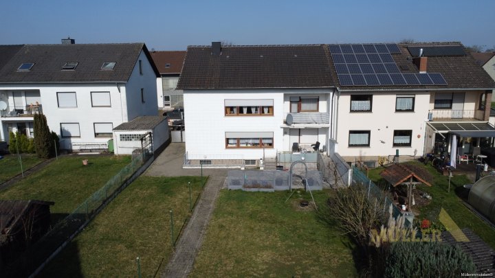 Ein- bis Zweifamilienhaus mit Garten in ruhiger Wohnlage sucht neue Bewohner