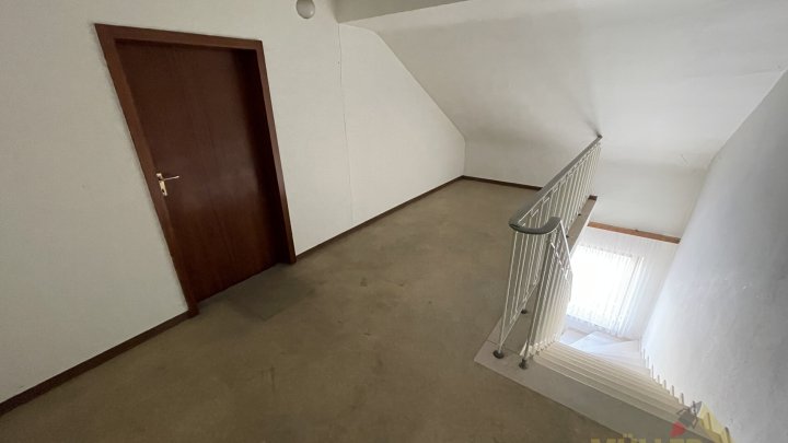 Ein- bis Zweifamilienhaus mit Garten in ruhiger Wohnlage sucht neue Bewohner