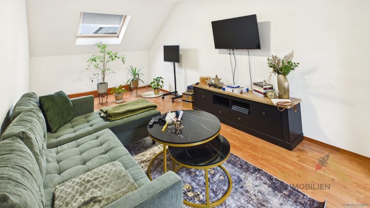 Gepflegtes Reihenmittelhaus in Schmelz mit Garten