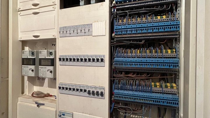 Großzügiges 1 Familienhaus und großem Grundstück in sehr ruhiger Lage von Schiffweiler